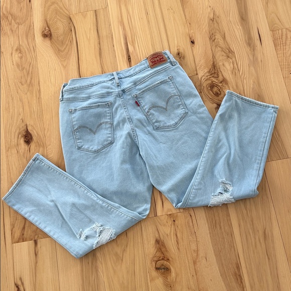 Levi’s Size 32 Light Wash High Rise Straight Crop Jeans - Picture 1 of 8